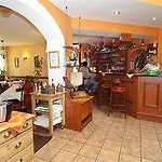 Bohemia Hotel 3*